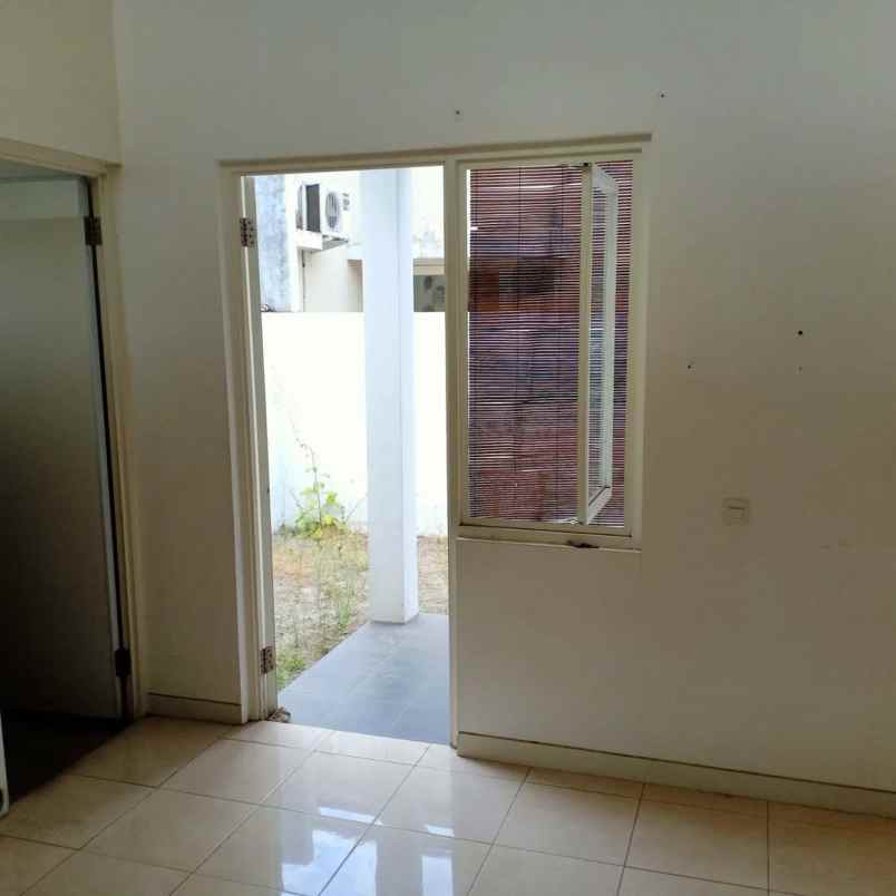 dijual rumah citra harmoni