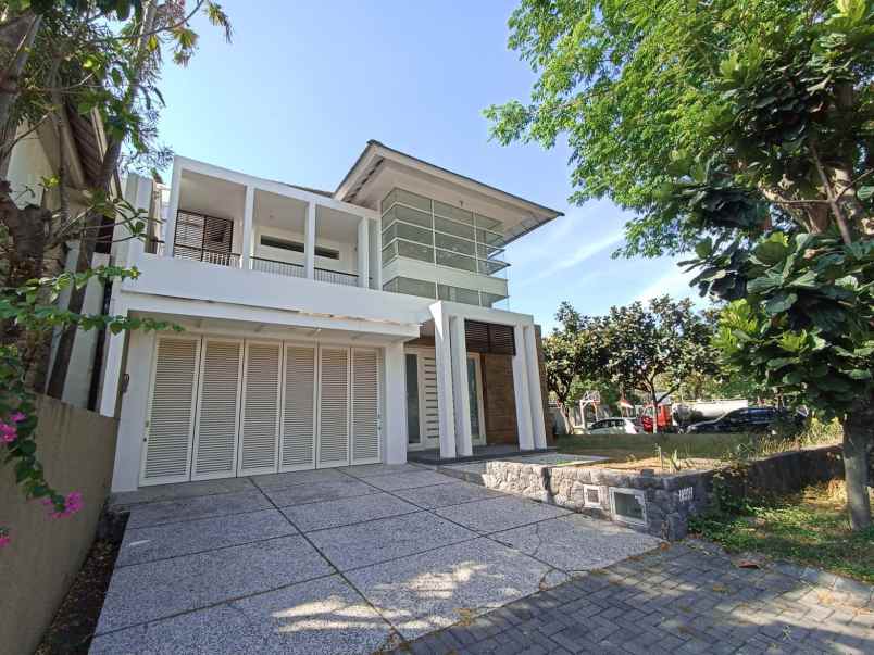dijual rumah citraland