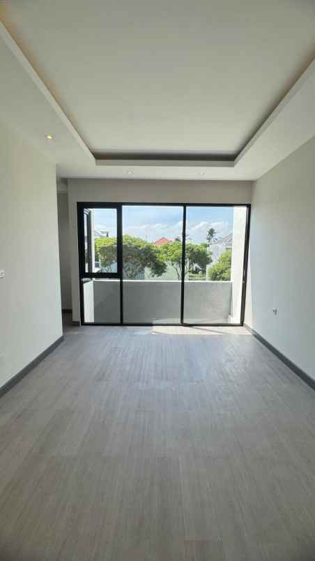 dijual rumah citraland cluster woodland