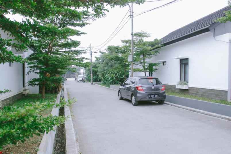 dijual rumah ciwastra margacinta