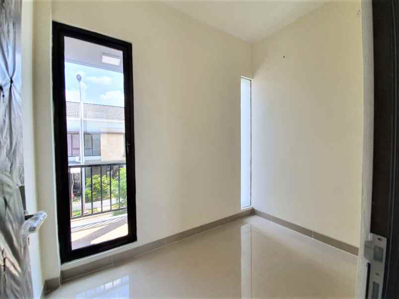 dijual rumah cluster albasia green ara