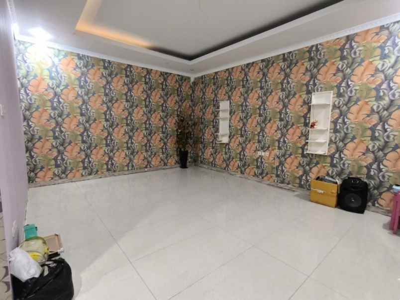 dijual rumah cluster arana harapan