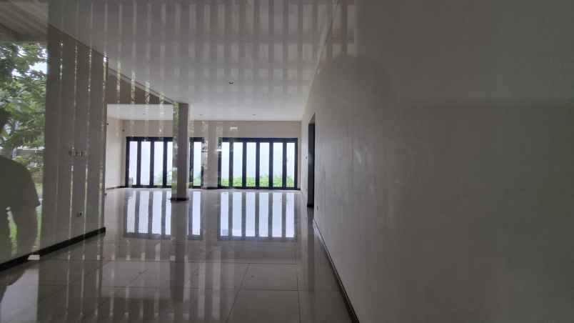 dijual rumah cluster asera nishi