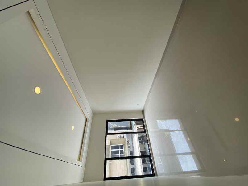 dijual rumah cluster atlanta village