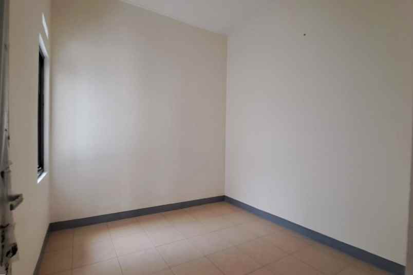 dijual rumah cluster atlantis segara