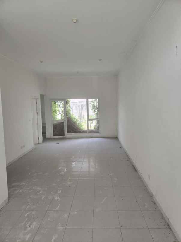 dijual rumah cluster fedora suvarna sutera tangerang