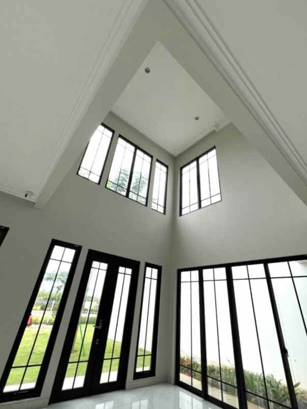 dijual rumah cluster jasmia scg