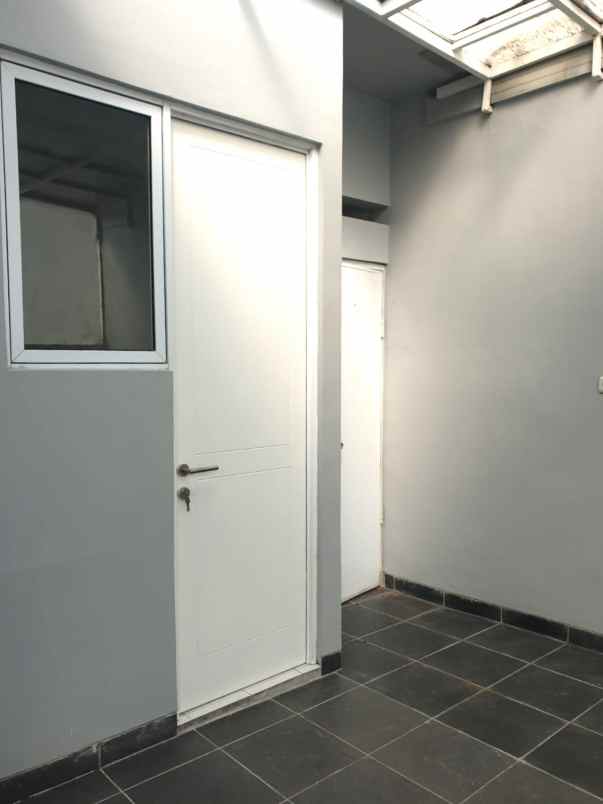 dijual rumah cluster la seine jgc