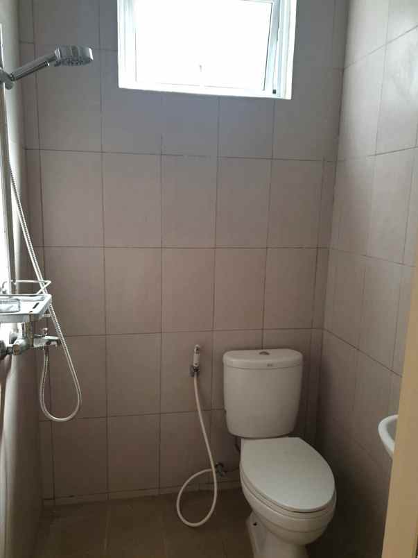 dijual rumah cluster la seine jgc