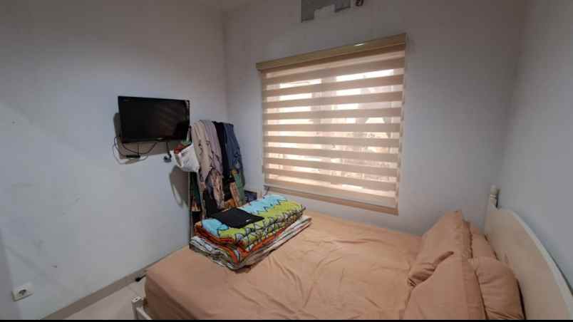 dijual rumah cluster paradise regency