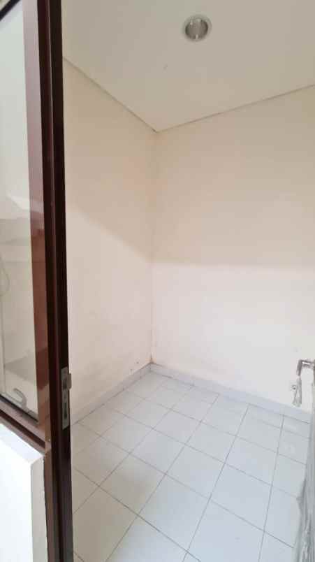 dijual rumah cluster shinano jgc