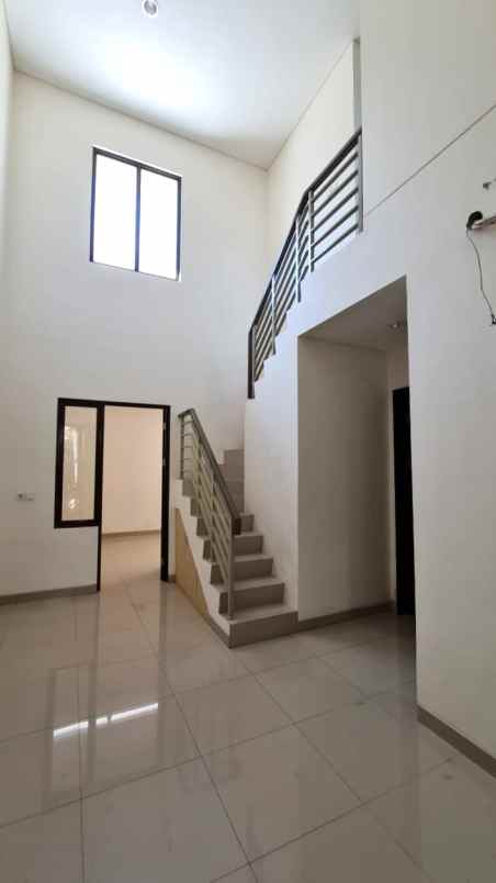 dijual rumah cluster shinano jgc