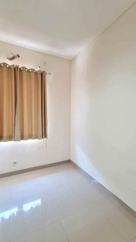 dijual rumah cluster shinano jgc