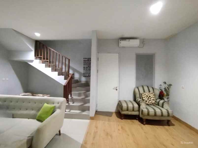 dijual rumah cluster yarra jgc jakarta