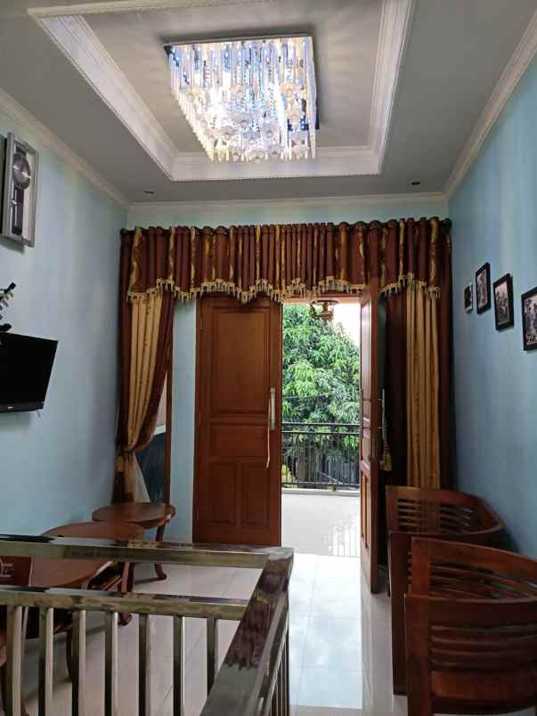 dijual rumah curug bojongsari depok