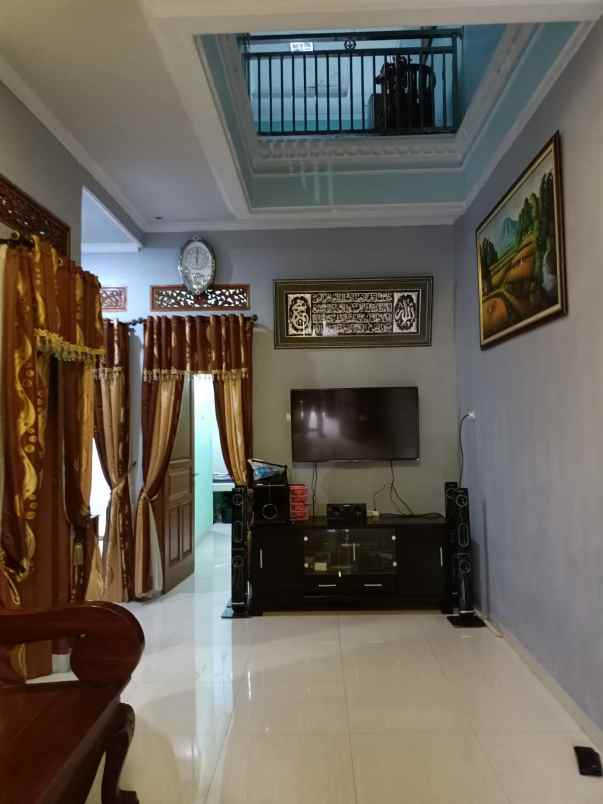 dijual rumah curug bojongsari depok