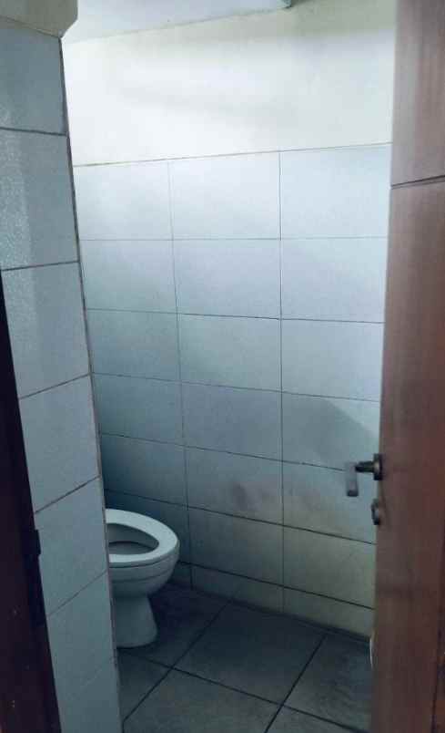 dijual rumah de green grande kel