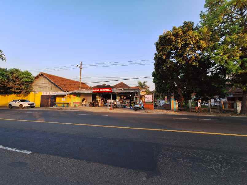 dijual rumah desa dadapan kecamatan