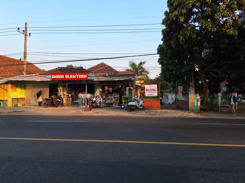 dijual rumah desa dadapan kecamatan