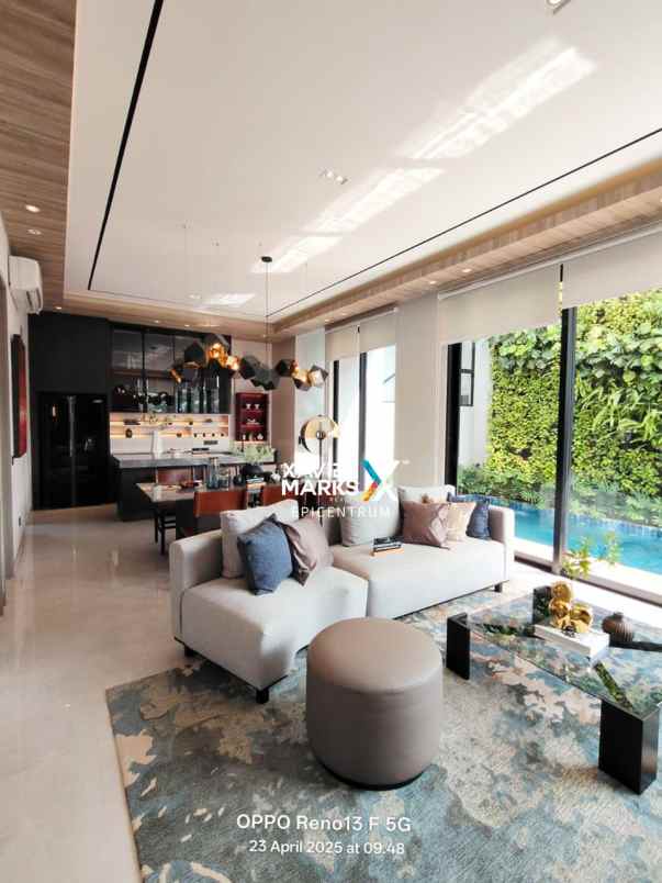 dijual rumah di citraland utara baguss private pool