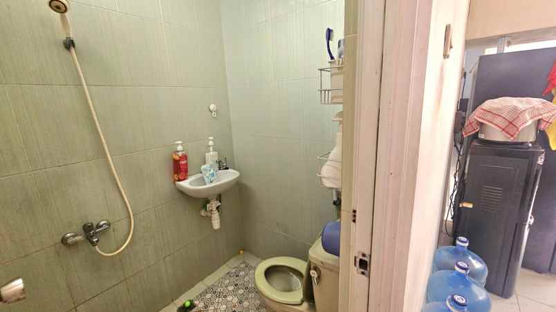 dijual rumah di komplek ptb duren sawit jakarta timur