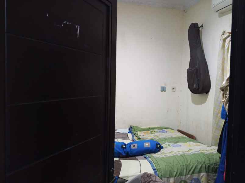 dijual rumah di perumahan poris indah