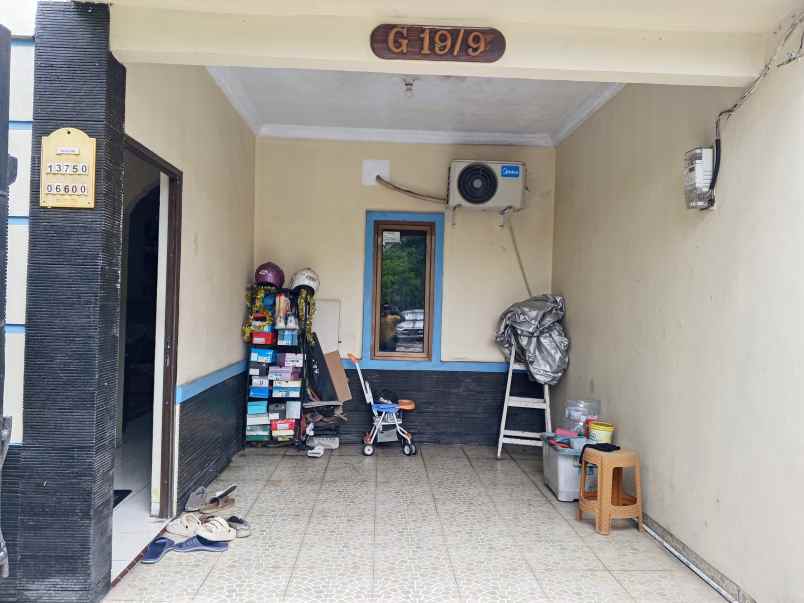 dijual rumah di perumahan poris indah