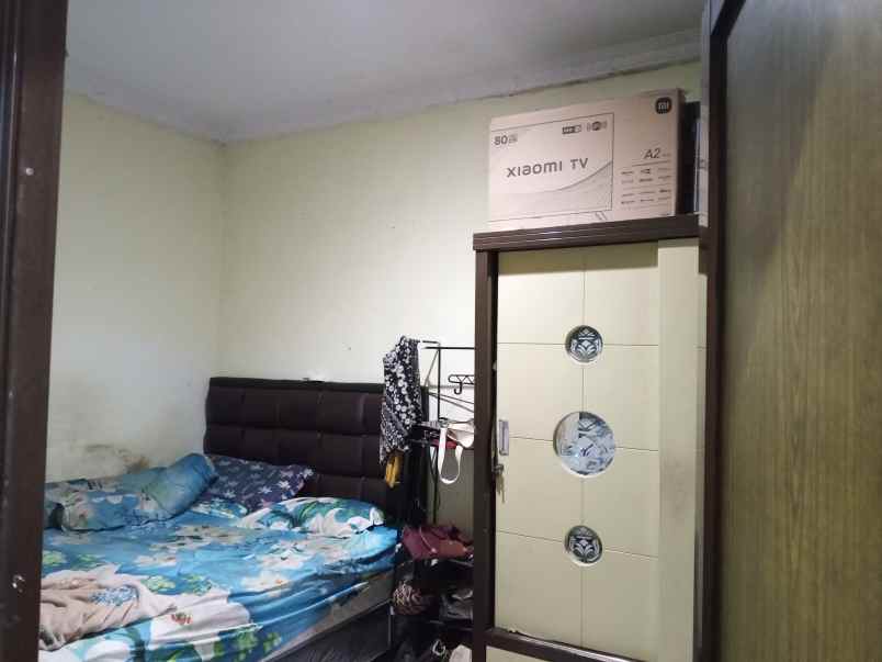 dijual rumah di perumahan poris indah