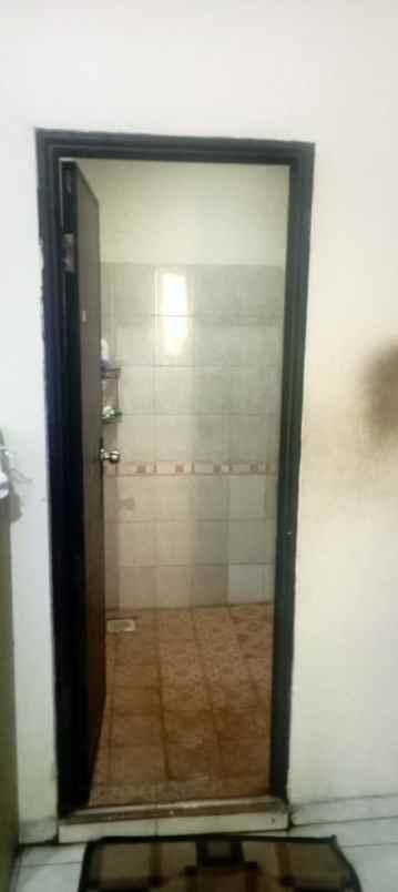 dijual rumah di perumahan poris indah