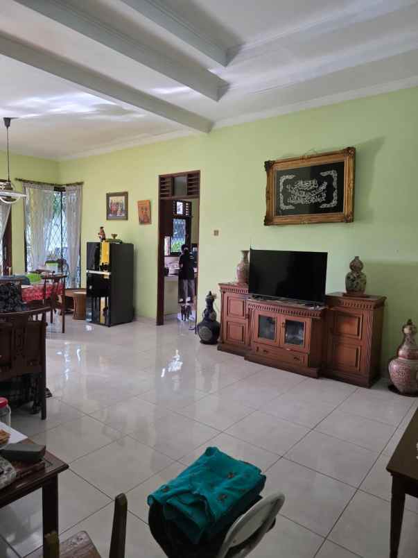 dijual rumah di pondok ranji ciputat timur