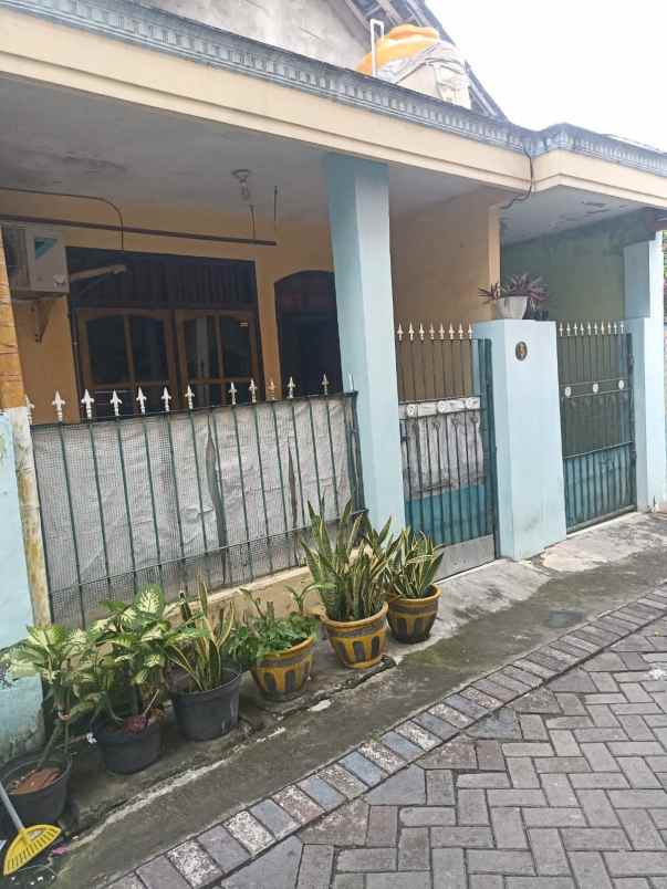 dijual rumah dijual rumah kost di jl