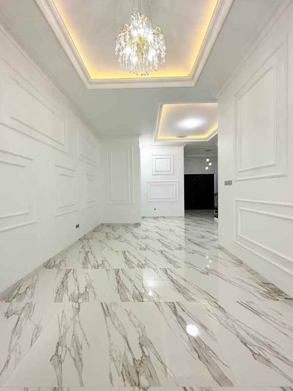 dijual rumah duren sawit