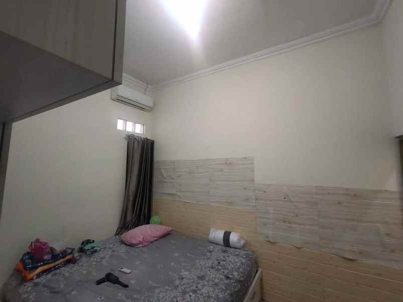 dijual rumah gedongkuning