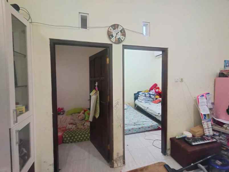 dijual rumah gedongkuning