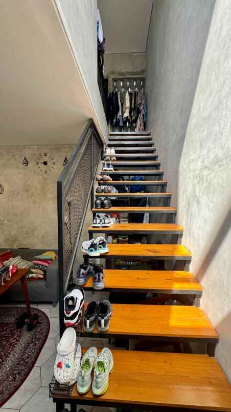 dijual rumah gegerkalong permai