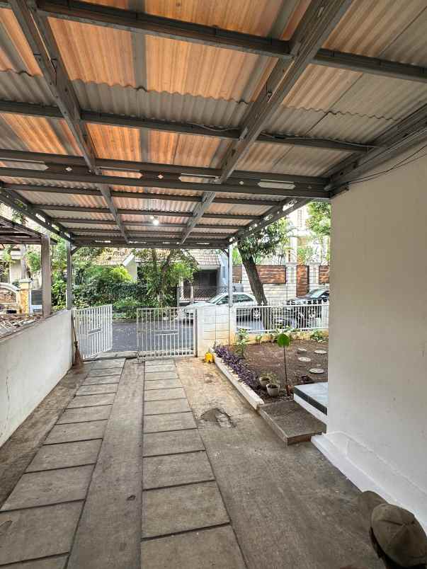 dijual rumah giriloka 1 bsd tangsel