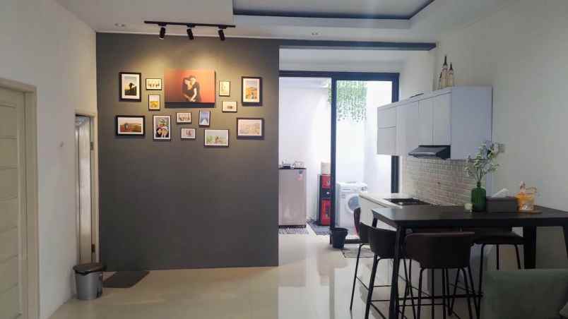 dijual rumah graha harapan indah bumyagara