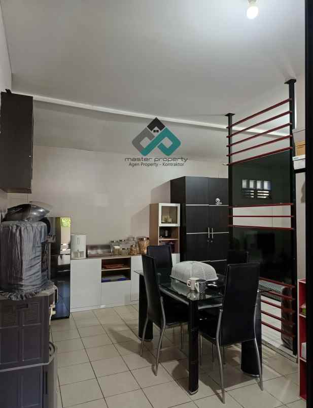 dijual rumah grand sharon residence