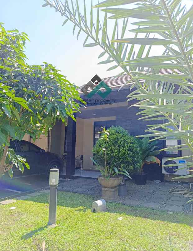 dijual rumah grand sharon residence