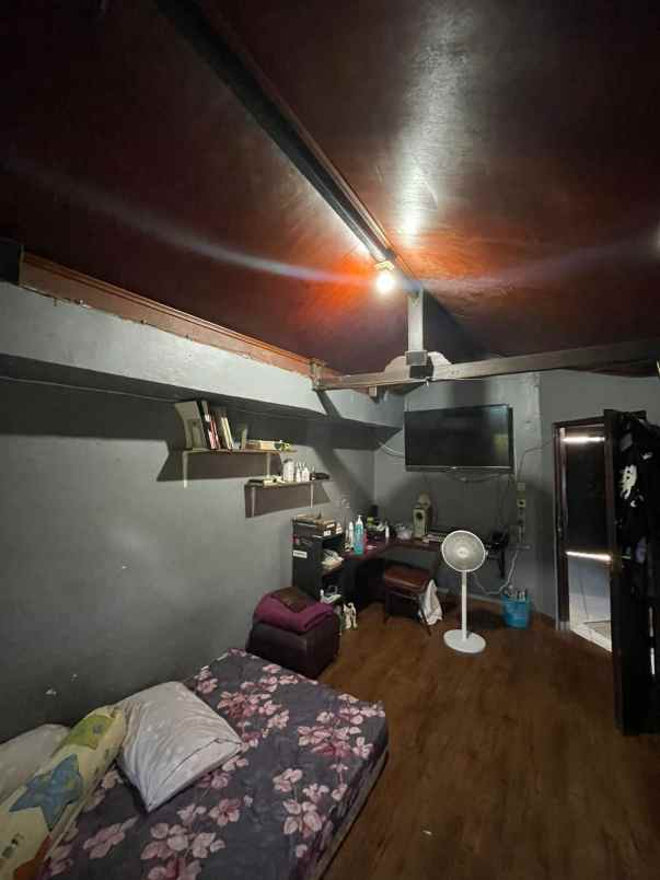 dijual rumah guruminda cisaranten kulon