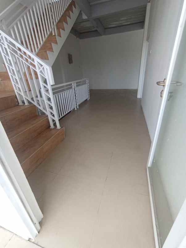 dijual rumah h nata sirin