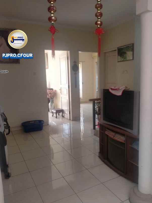 dijual rumah harapan indah cluster