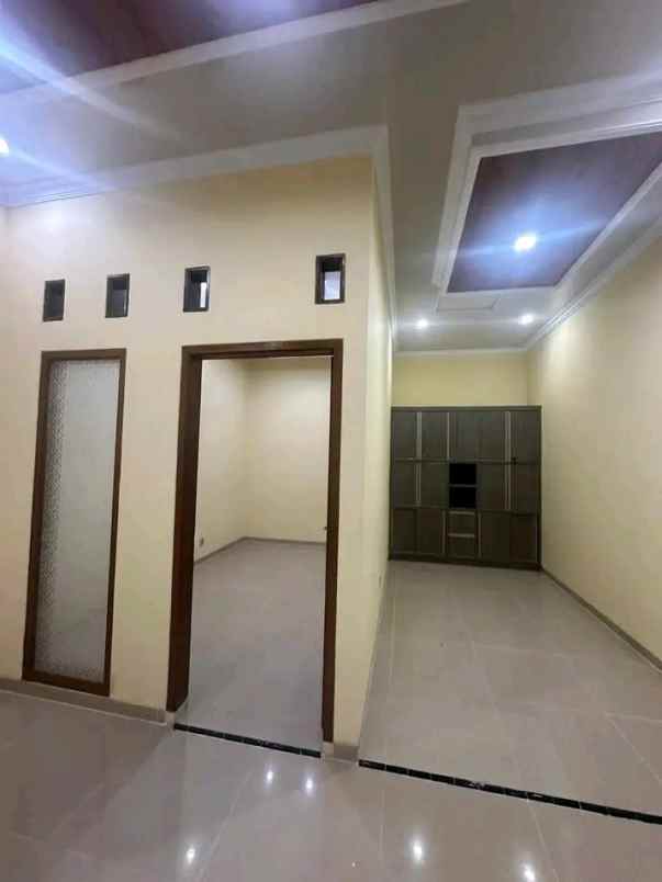 dijual rumah jagakarsa jakarta selatan