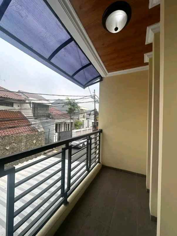 dijual rumah jagakarsa jakarta selatan
