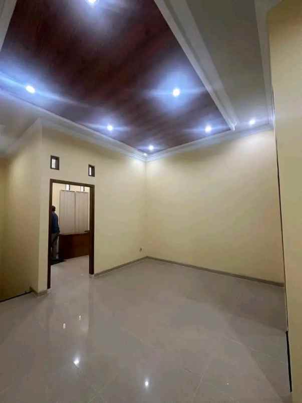 dijual rumah jagakarsa jakarta selatan