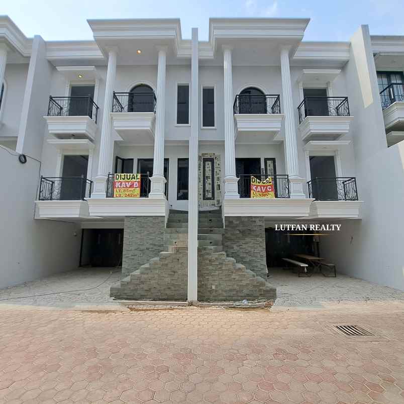 dijual rumah jagakarsa raya