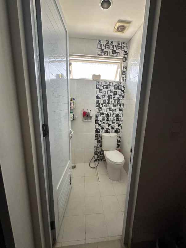 dijual rumah jakarta garden city jgc cakung