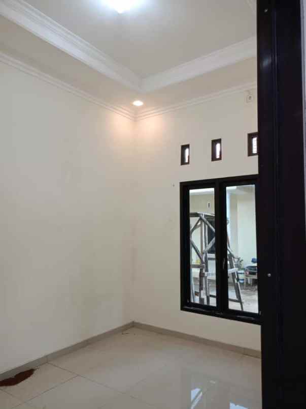 dijual rumah jalan anyar duwet wates