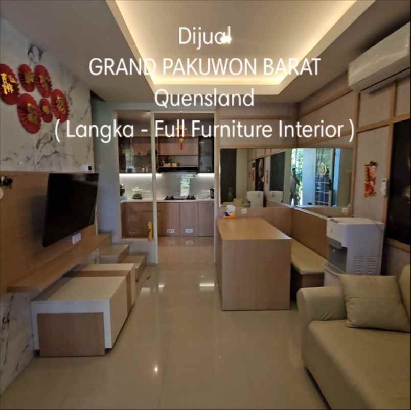 dijual rumah jalan grand pakuwon