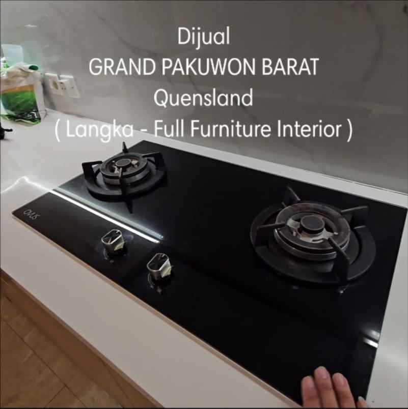 dijual rumah jalan grand pakuwon